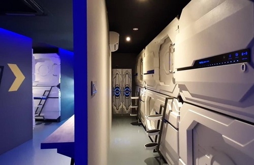 Sri Petaling Hostel | SkyCity Capsule Hostel