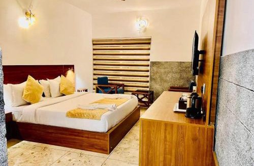 Chinnakanal Resort | Skylark Holidays Premium