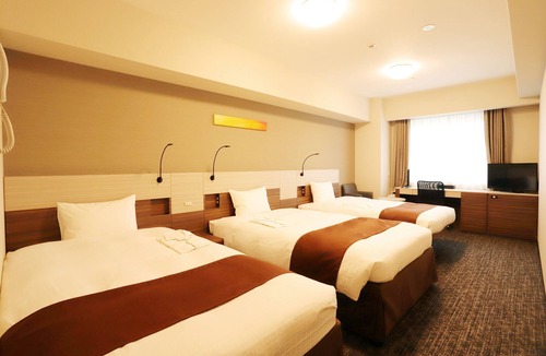 Minamisenba Hotel | Smile Hotel Premium Osaka Hommachi