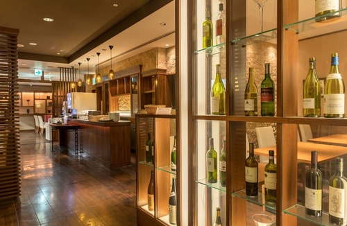 Minamisenba Hotel | Smoking Semidouble Breakfast included vs | /Osaka Ōsaka