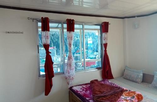 Lepchajagat House | Snow View Homestay by StayApart