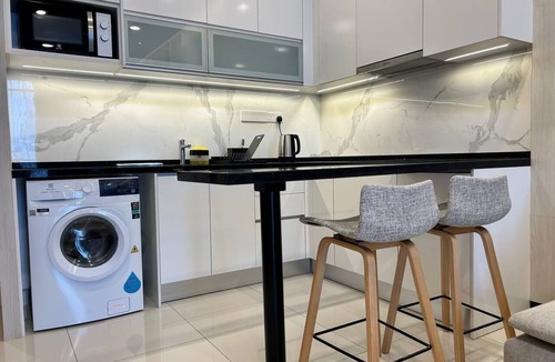 Sri Hartamas Apartment | Societe Suites Hartamas by Bamboo Hospitality