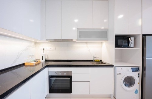 Sri Hartamas Apartment | Societe Suites Hartamas by Bamboo Hospitality