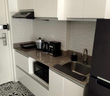 Mactan Export Processing Zone Apartment | Soderberg By J&J Homes At Amani Grand Resort Residences Near Airport