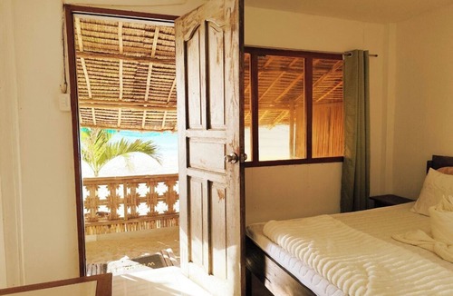 San Vicente Bed & Breakfast | Solmar Beach Camp