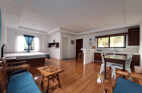 San Pedro House | Soul Shine Beach House Family and Studio type. 3 bedrooms with Wifi