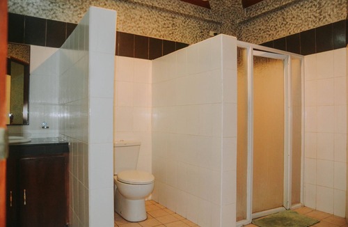 Kabankalan City Hotel | Southgate Inn