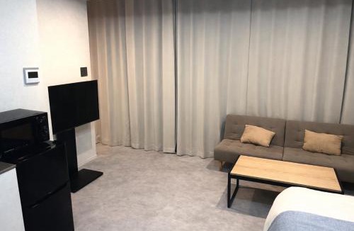 Kamezawa Apartment | Spacious 28sqm Modern Apt 2min Ryogoku Sta Bathtub