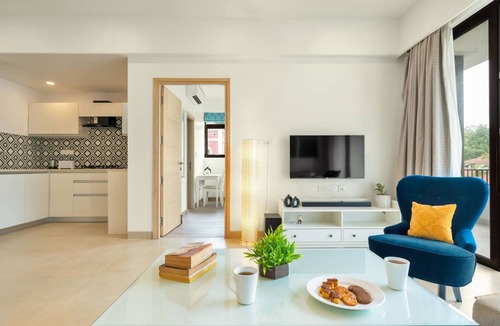 Candolim Apartment | Spacious 3-br Apartment With Pool in Candolim