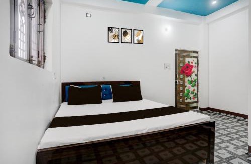 Handia Apartment | SPOT ON Ajay Hotel Phulpur Railway station