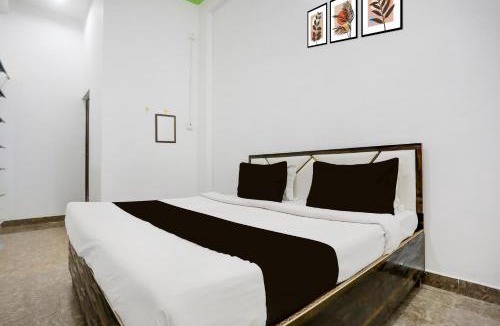 Phulpur Hotel | SPOT ON Hotel Sneh Mahal