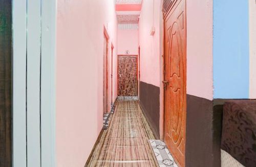 Gyanpur Hotel | SPOT ON The Silver Hotel & Restaurant
