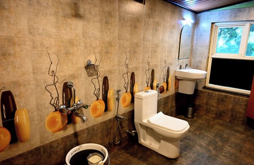 Devikolam Hotel | Spring Muunnar