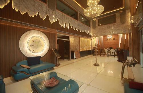 Choonad Hotel | Sreelakshmi Residency