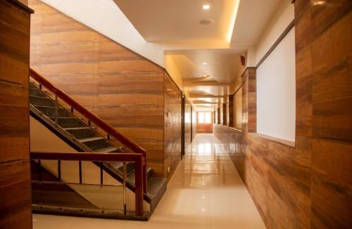 Kumbakonam Hotel | sri balaji grand hotel