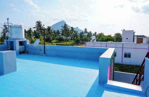 Tiruvannamalai House | Sri Sakthi Residence - Mount View - Divinity House for your temple visit