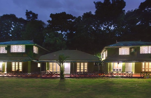 Perumbavoor Resort | Standard AC Double Room