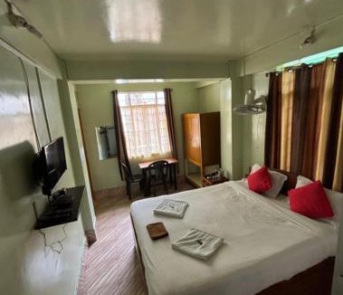 Laitumkhrah House | Stay at Jo's Guest House
