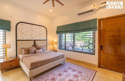 Gurugram Villa | StayVista at Imperial Isle 4BHK with FREE BF Luxury Pool Villa in Sohna Delhi
