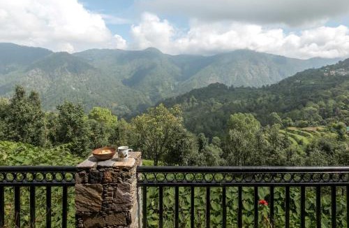 Amritpur Villa | StayVista at The Verandah