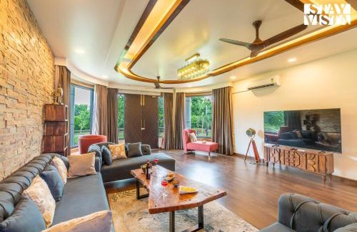 Gurugram Villa | StayVista at Wandering Vines 4BHK with FREE Breakfast ,Indoor Pool in Delhi Sohna