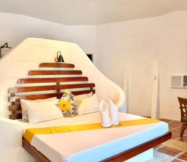 Busuanga Bed & Breakfast | Stone Manor Inn