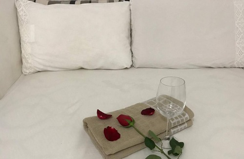 Bowrington Apartment | Studio Room near SOGO