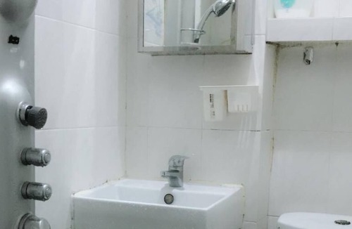 Bowrington Apartment | Studio Room near SOGO