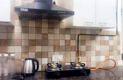 Noida Apartment | Stunning Modern Spacious Two Bedroom Apartment with Breathtaking Golf Viewnn