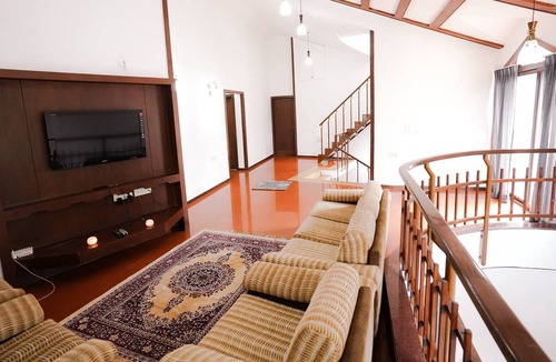 Marra Villa | Stylish 5 Bedroom Villa With Private Pool