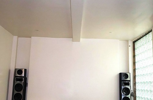 Jaipur Apartment | stylish vacation home with home theater, games zone and open terrace