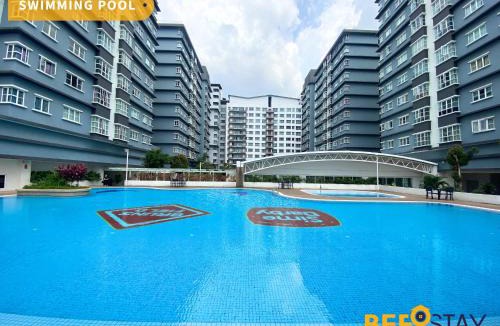 Subang Jaya Apartment | Subang Avenue/5Min to LRT/Netflix/Youtube/100 mbps