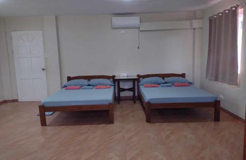 Santa Magdalena Hotel | Suki Beach Resort "3-3" Family Aircon Room