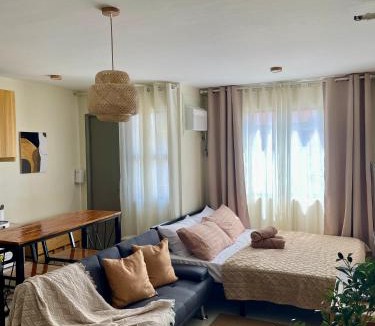 Balibago Apartment | Sun Gaze Studio - Staycation Near Enchanted Kingdom