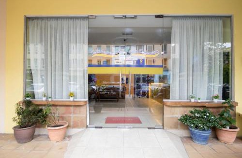 The Strand Hotel | Sun Inns Hotel Kota Damansara Near Hospital Sungai Buloh