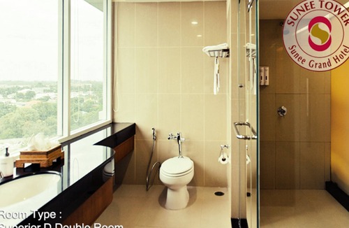 Nai Mueang Hotel | Sunee Grand Hotel