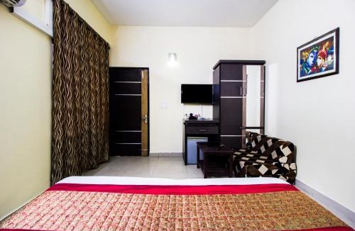 Noida Bed & Breakfast | Sunshine Residency Castle Pvt Ltd