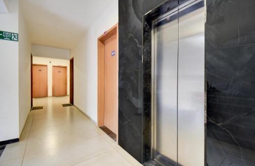 Pune Hotel | Super Collection O Katraj Bus Stop Formerly Indu Ville
