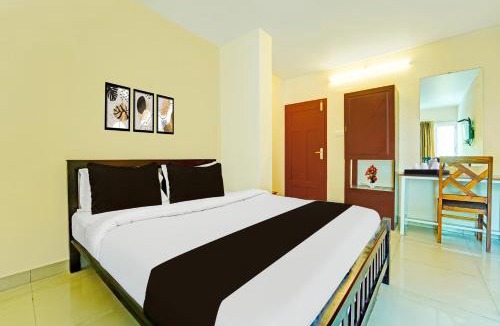 Quilon Hotel | Super Collection O Kureepuzha Kollam