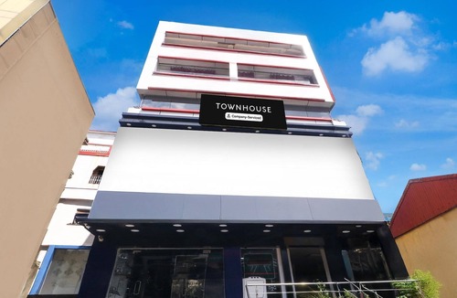 Dhanbad House | Super Deluxe RoomHOTEL RISE AND DINE RESTAURANT