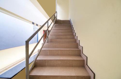 Dabagardens Hotel | Super Hotel O Allipuram Near Railway Station