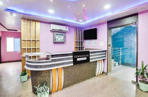 Khattalwada Hotel | Super Townhouse Butler Road Near Maripur Chowk