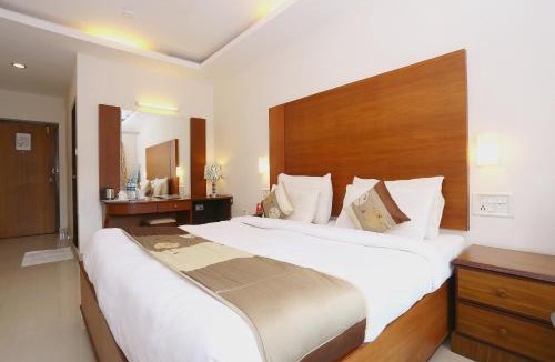 Kollam Hotel | Super Townhouse Dona Castle