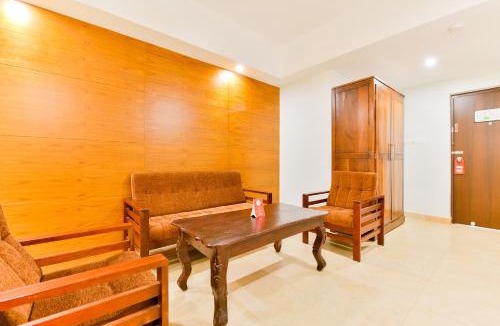Vaikom Hotel | Super Townhouse Vembanad Tourist Home