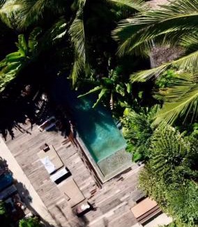 Catangnan Hotel | Surfing Temple Boutique Hotel
