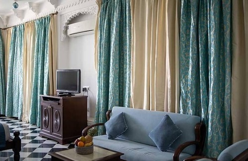 Lake Swaroop Sagar Hotel | Swaroop Vilas - Lake Facing Boutique Hotel