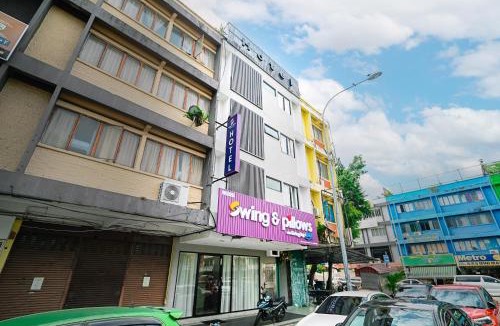 Pekeliling Hotel | Swing & Pillows - KL Pekeliling
