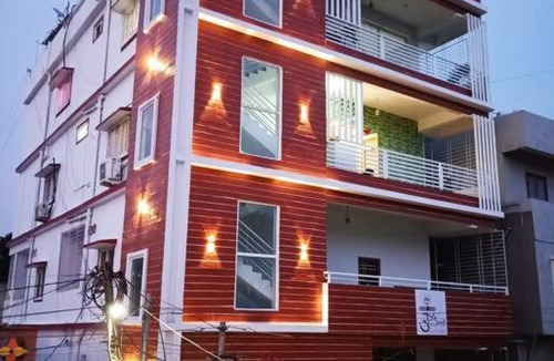 Dr AS Rao Nagar Apartment | T2- Lovely 2 bedroom hill view with covered parking