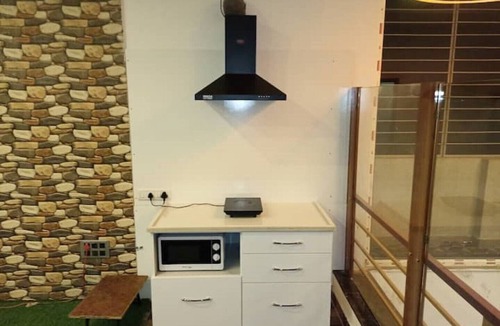 Dr AS Rao Nagar Apartment | T2 Lovely 2 bedroom hill view with covered parking