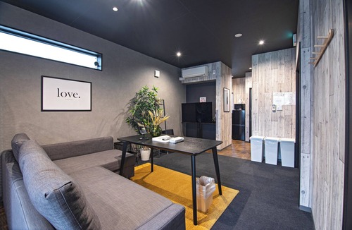Shinsekai House | Tabitime tsutenkaku